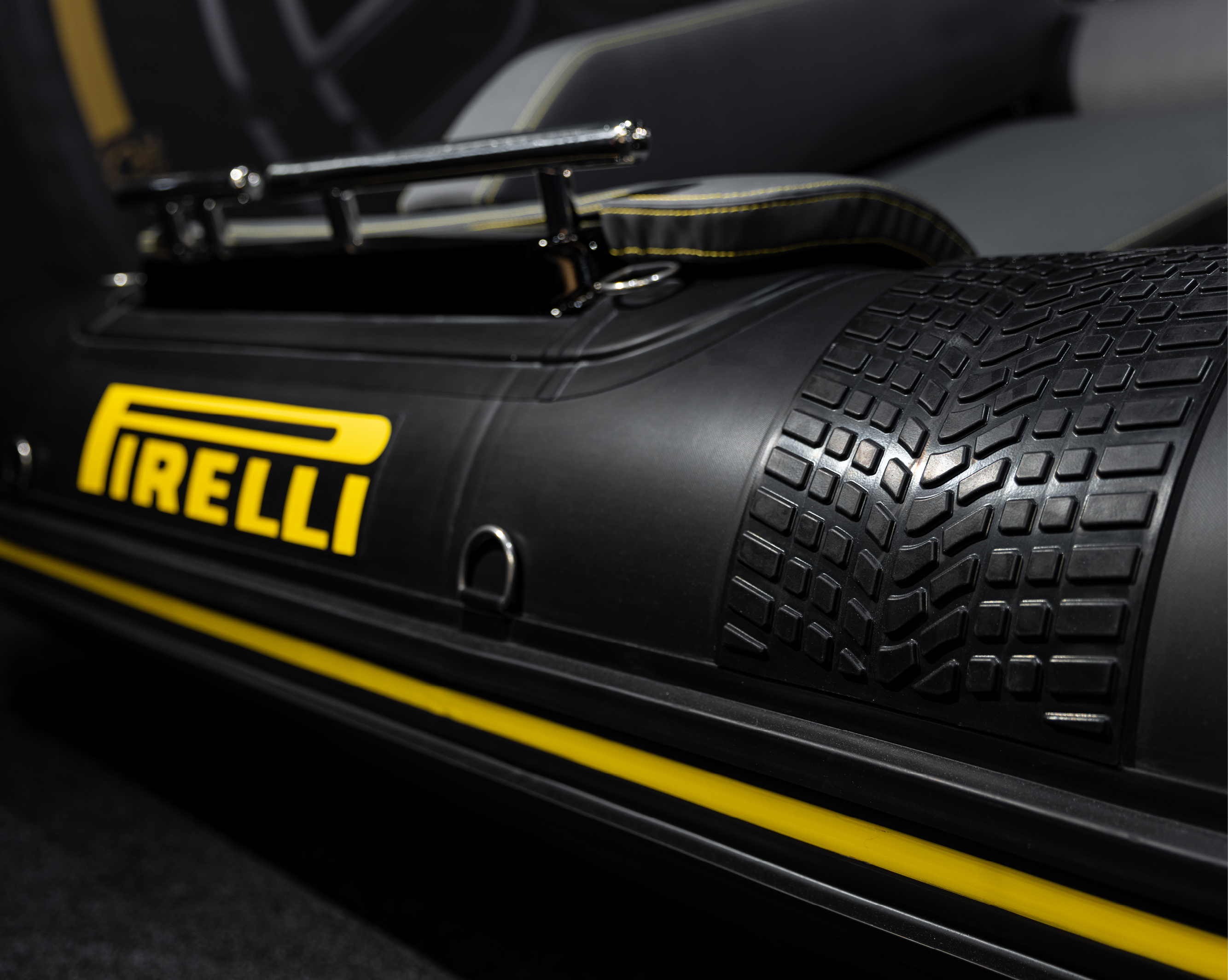 Gallery_20Years_Pirelli_Speedboats_2000x1596px35